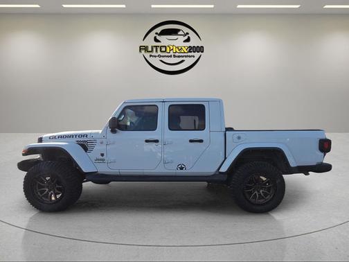 2022 Jeep Gladiator Overland