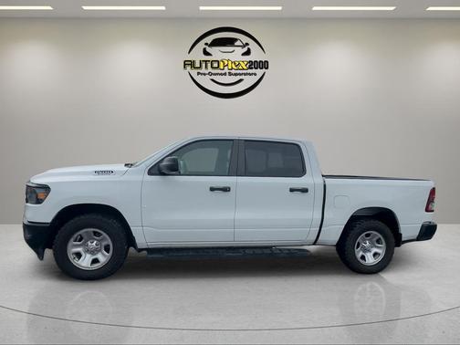 Bright White Clearcoat 2023 RAM 1500 Tradesman