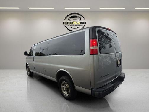 2017 Chevrolet Express 3500 LT