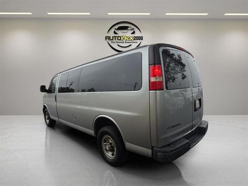 2017 Chevrolet Express 3500 LT