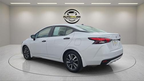 2025 Nissan Versa 1.6 S