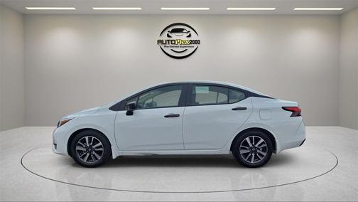 2025 Nissan Versa 1.6 S