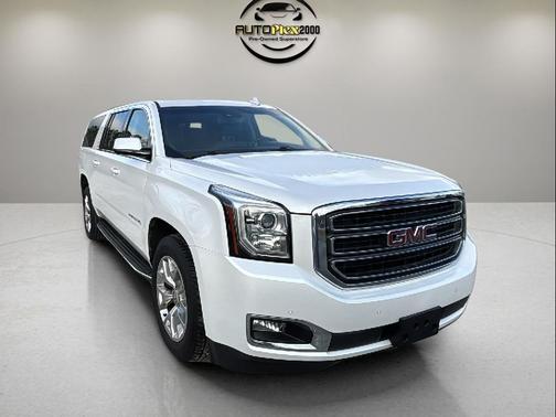 2017 GMC Yukon XL SLT