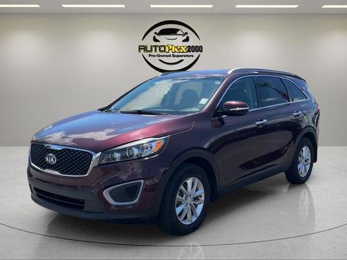 Sangria 2018 Kia Sorento LX