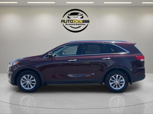 Sangria 2018 Kia Sorento LX