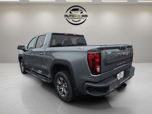 2023 GMC Sierra 1500 SLE