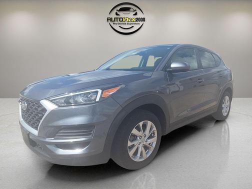 2021 Hyundai TUCSON SE