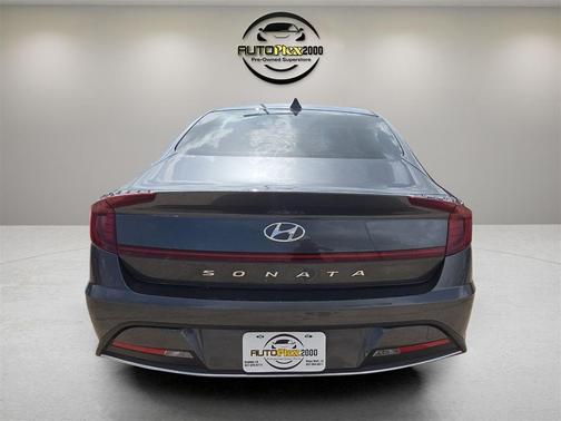 2023 Hyundai SONATA SE