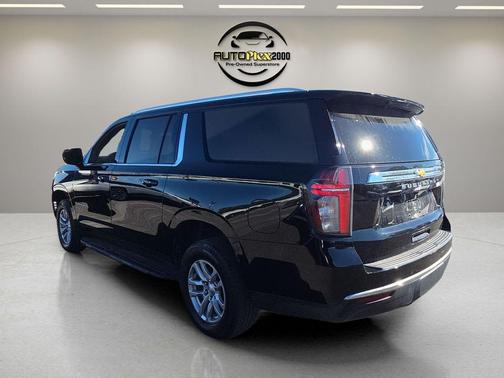 2021 Chevrolet Suburban LS