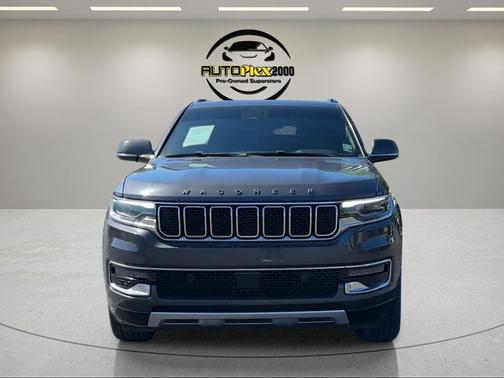 Baltic Gray Metallic Clearcoat 2022 Jeep Wagoneer Series II 4x4