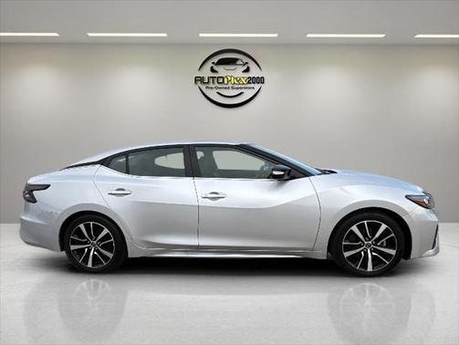 2023 Nissan Maxima SV Xtronic CVT