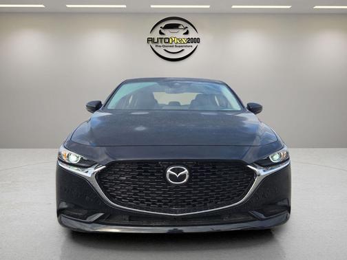 2023 Mazda Mazda3 FWD w/Preferred Package