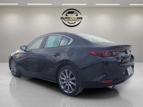 2023 Mazda Mazda3 FWD w/Preferred Package