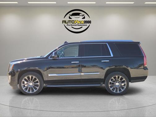 2020 Cadillac Escalade Luxury