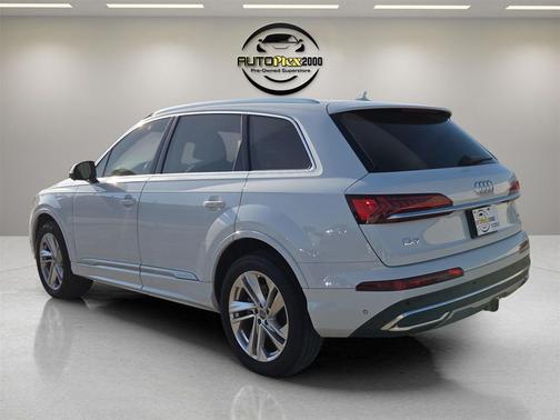 2020 Audi Q7 55 Premium Plus