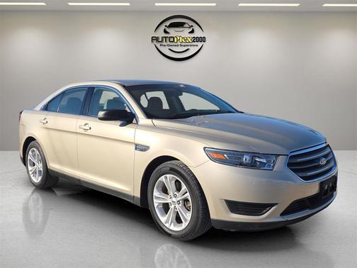 2018 Ford Taurus SE
