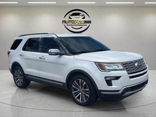 White Platinum Clearcoat Metallic 2018 Ford Explorer Platinum