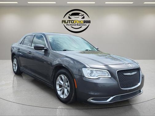 Granite Crystal Metallic Clearcoat 2016 Chrysler 300 Limited