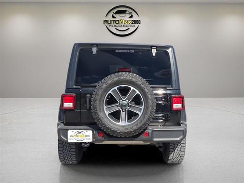 2023 Jeep Wrangler 4-Door Sahara 4x4
