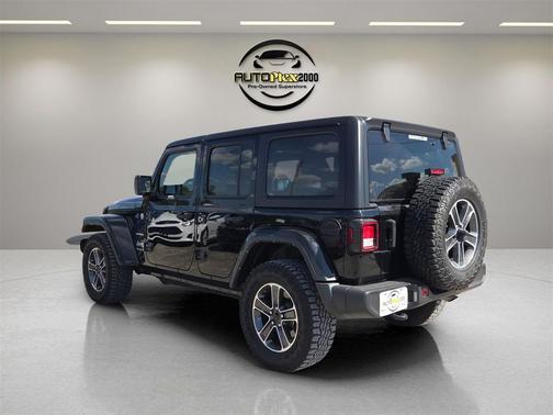 2023 Jeep Wrangler 4-Door Sahara 4x4
