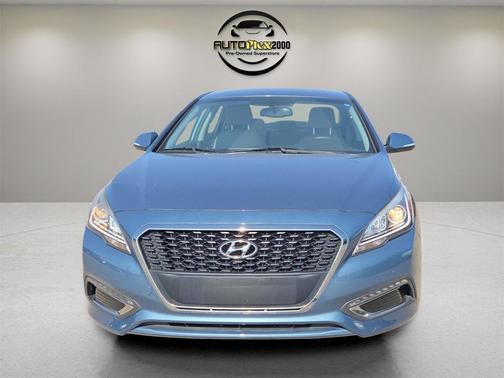 2016 Hyundai SONATA Hybrid SE