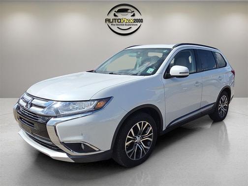 2016 Mitsubishi Outlander SEL