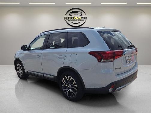 2016 Mitsubishi Outlander SEL