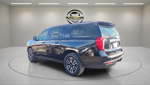 2021 GMC Yukon XL 4WD AT4