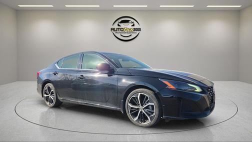 2024 Nissan Altima SR FWD