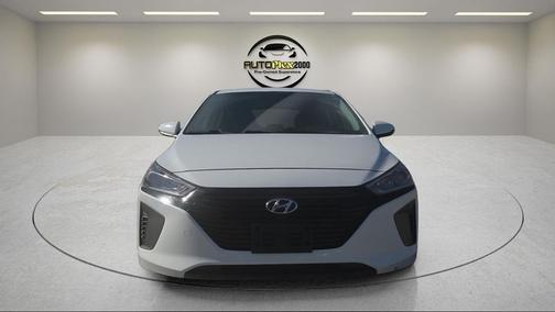 2018 Hyundai IONIQ Hybrid Blue