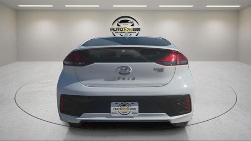 2018 Hyundai IONIQ Hybrid Blue