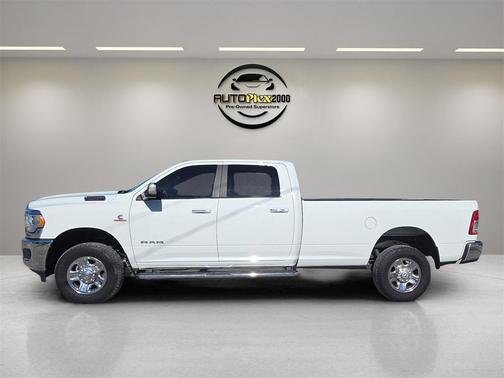 2019 RAM 2500 Big Horn Crew Cab 4x4 8' Box