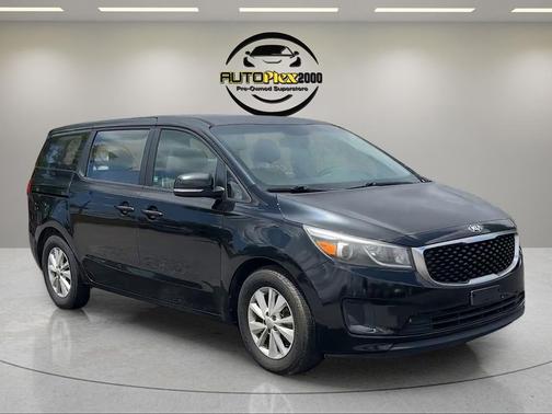 Aurora Black 2018 Kia Sedona L