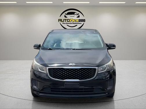 Aurora Black 2018 Kia Sedona L