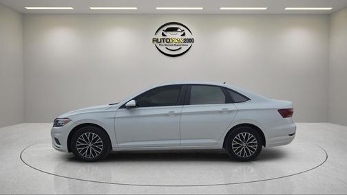 White 2019 Volkswagen Jetta 1.4T SE