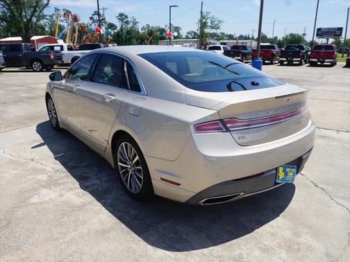 2017 Lincoln MKZ Premiere