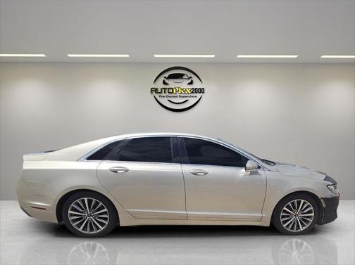 2017 Lincoln MKZ Premiere