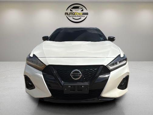 Pearl White Tricoat 2021 Nissan Maxima 3.5 SR