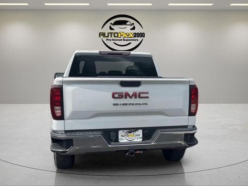 Summit White 2023 GMC Sierra 1500 Pro