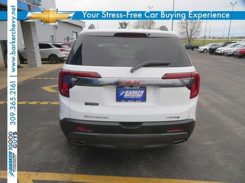 2023 GMC Acadia AWD AT4