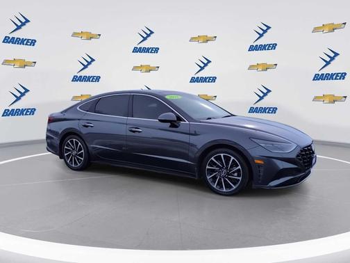 2021 Hyundai SONATA Limited