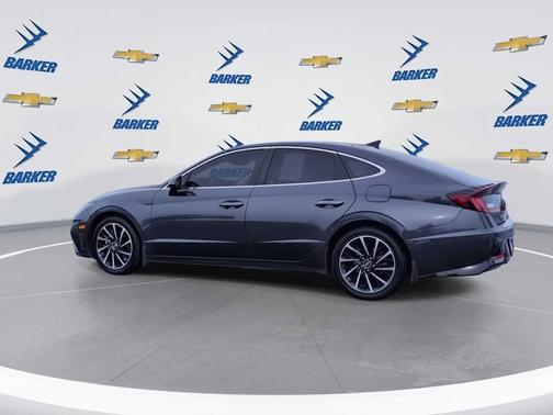 2021 Hyundai SONATA Limited