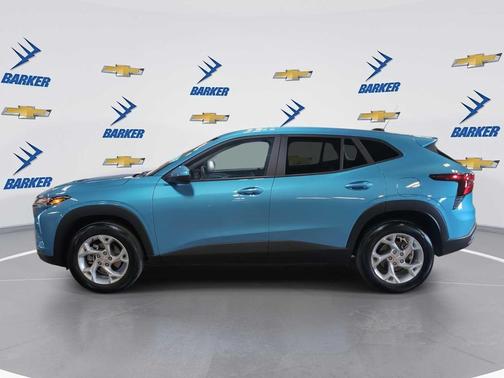 2025 Chevrolet Trax LS