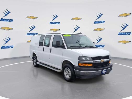 2024 Chevrolet Express 2500 RWD 2500 Regular Wheelbase WT