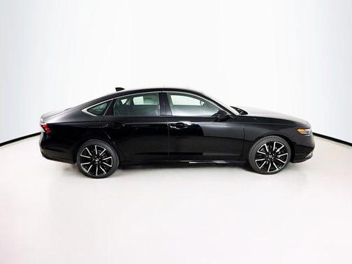 Crystal Black Pearl 2026 Honda Accord Hybrid Touring