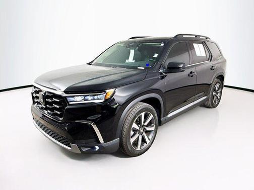 Black 2024 Honda Pilot Touring 8-Passenger