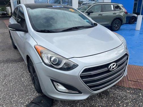 2016 Hyundai Elantra GT Base