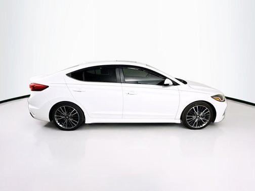 2018 Hyundai ELANTRA Sport