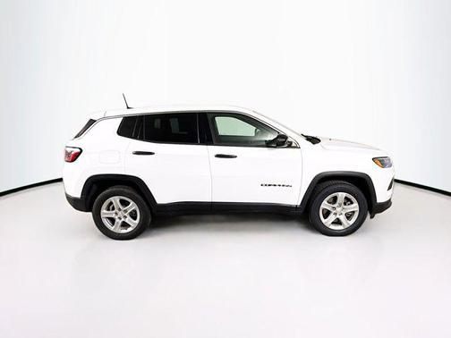 2023 Jeep Compass Sport