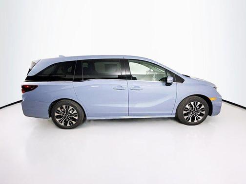 Sonic Gray Pearl 2026 Honda Odyssey Elite